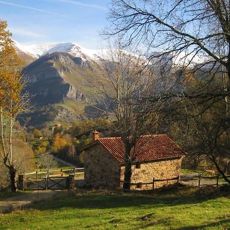 Los Pradones San Roque de Ríomiera 외부 사진